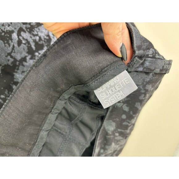 Melissa McCarthy Seven 20 (Actual 41x27) Slimming Black Printed Pencil Jeans EUC - Picture 10 of 13